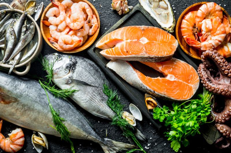 Different Ways of Selecting Seafood Supplier for Your Business. Surf